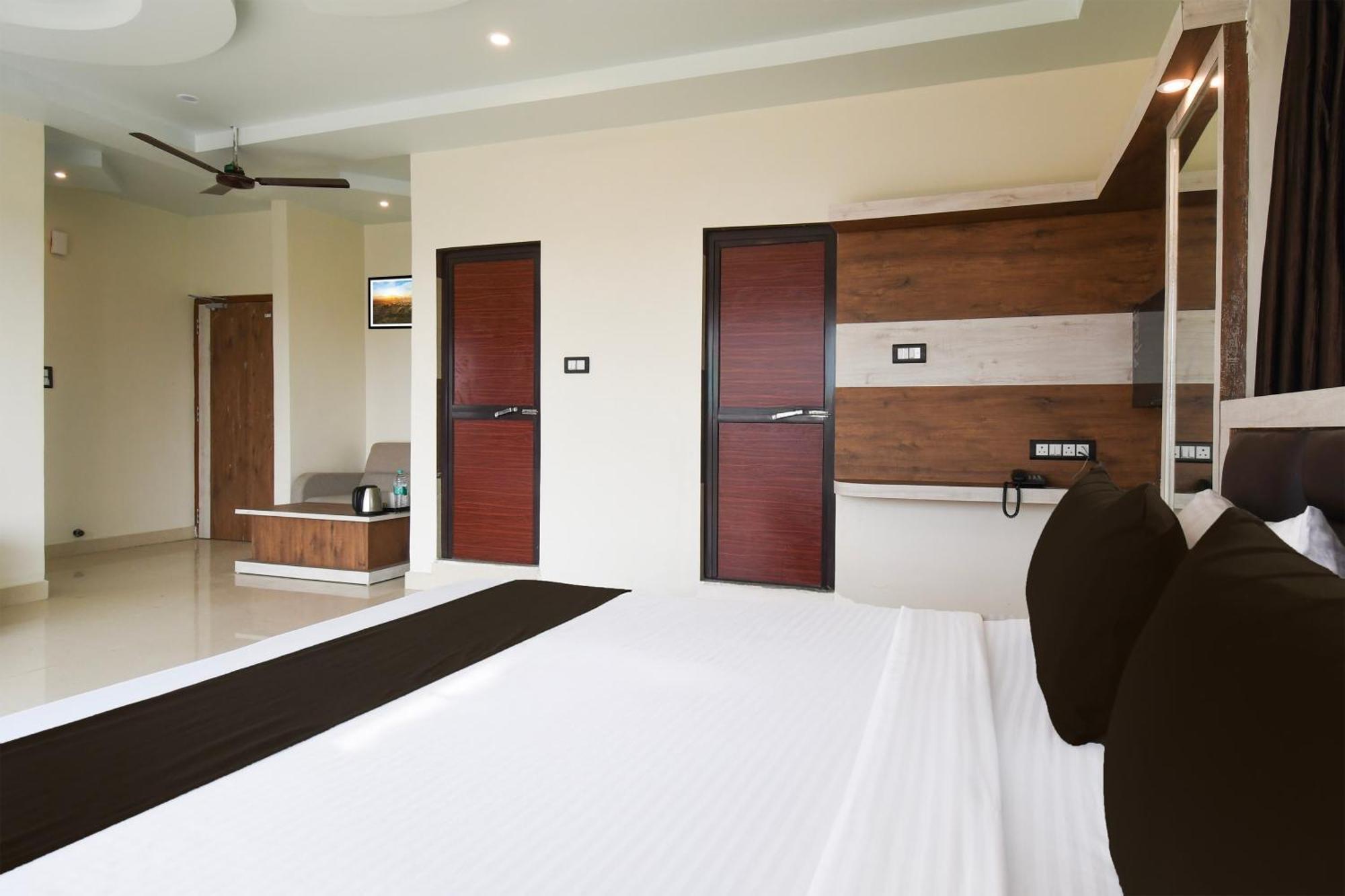 Hotel O Nilmadhab International Tarapith Extérieur photo