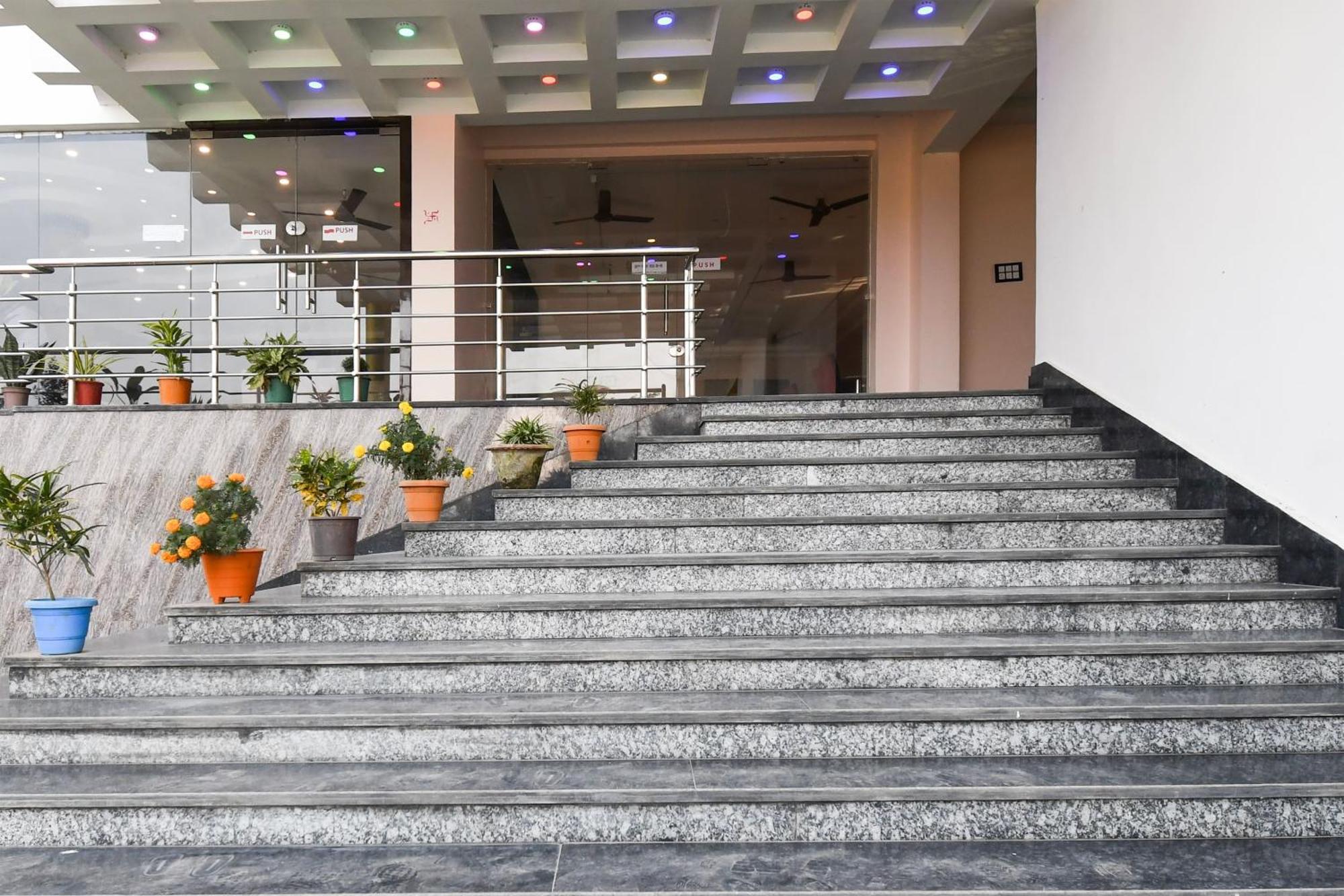 Hotel O Nilmadhab International Tarapith Extérieur photo